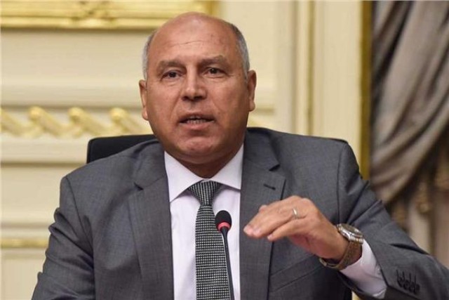 الفريق كامل الوزير وزير النقل