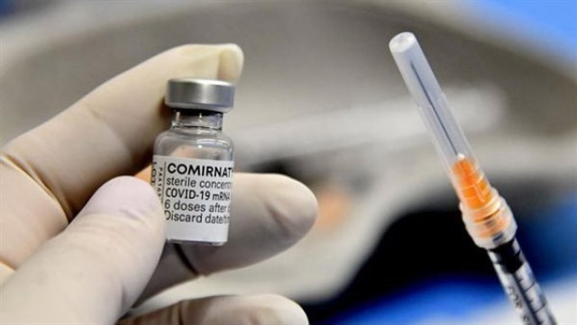 كندا تواصل تخفيف قواعد السفر الخاصة بجائحة فيروس كورونا