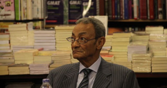 الكاتب الكبير بهاء طاهر