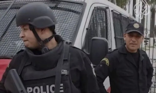 سجن شرطي في تونس