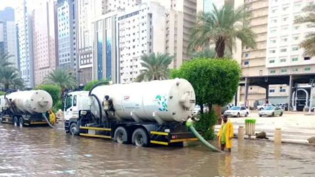 سيارات شفط المياه في جدة