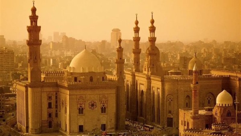 مواقيت الصلاة اليوم الثلاثاء في القاهرة