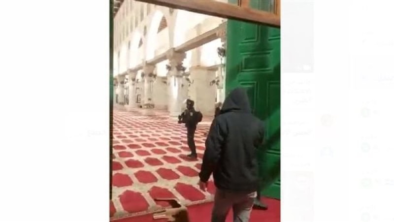 قوات الاحتلال داخل المسجد الأقصى