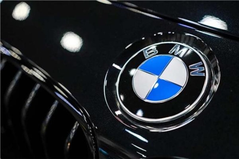 سيارة BMW