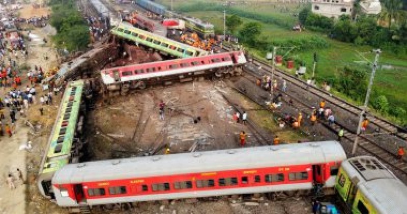 حادث القطارات فى الهند