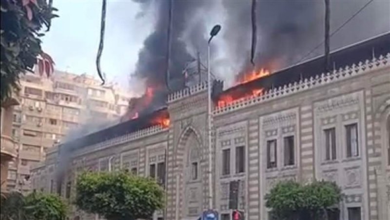 تفاصيل حريق مبنى وزارة ”الأوقاف”