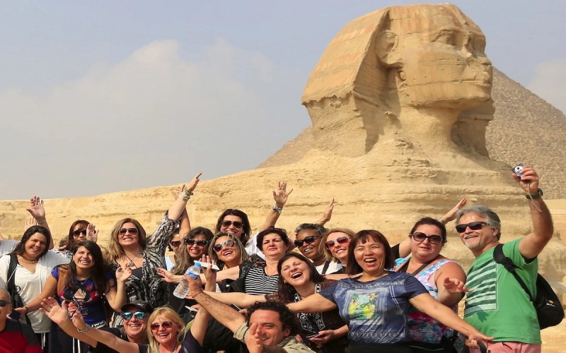 وضع خطة ترويج للسياحة المصرية في دول «بريكس»
