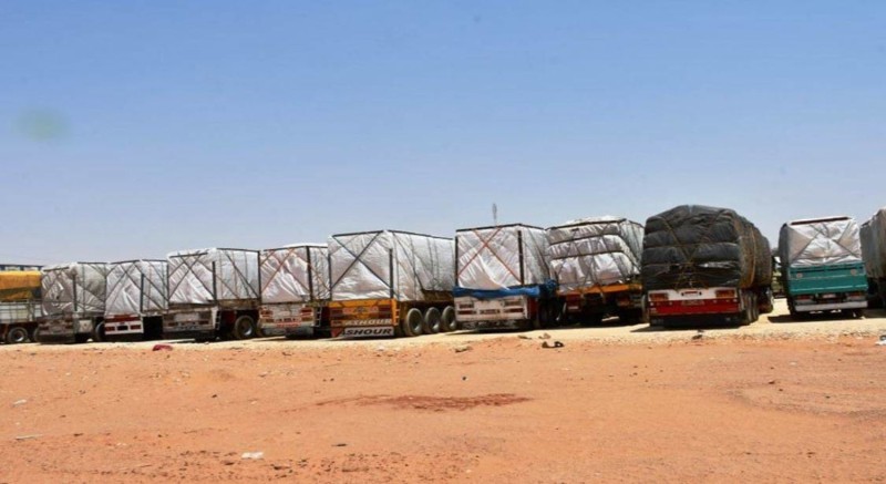 تكدس الشاحنات على حدود مصر والسودان