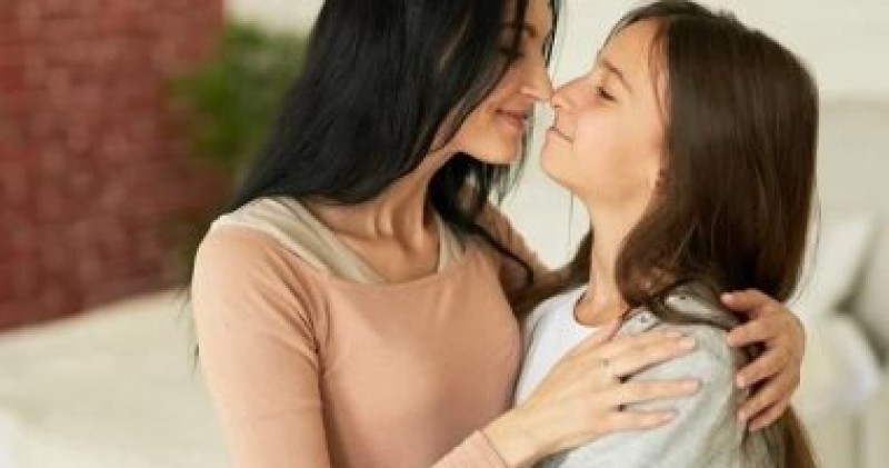 في اليوم العالمي للفتاة.. 7 نصائح هامة تساعدك على التنشئة السليمة لطفلتك