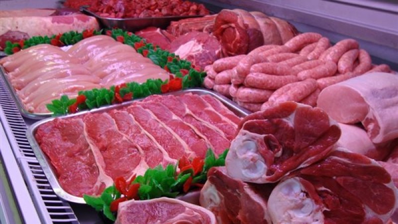 تراجع أسعار اللحوم والسكر يهبط بأسعار السلع العالمية لأقل مستوى في عامين