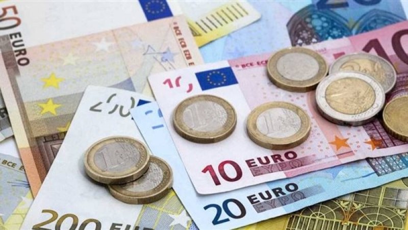 سعر اليورو أمام الجنيه اليوم الثلاثاء 7 نوفمبر 2023