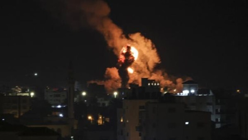 قصف إسرائيلي علي قطاع غزة