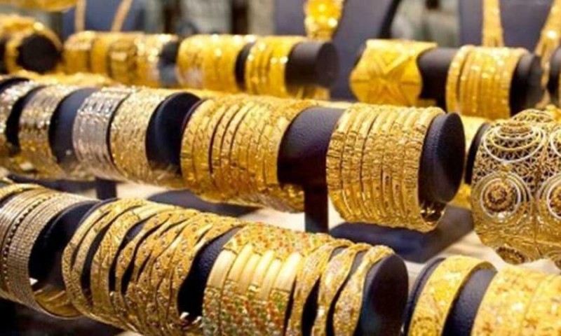 عيار 21 يسجل 2695 جنيهًا.. تراجع أسعار الذهب اليوم في مصر