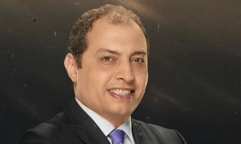 وفاة عمرو عبد الحق رئيس نادي النصر بعد صراع مع المرض
