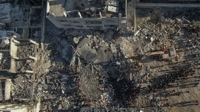 أخطر جرائم الاحتلال.. إسرائيل تفجر حيا سكنيا كاملا بقنابل شديدة الانفجار (فيديو)
