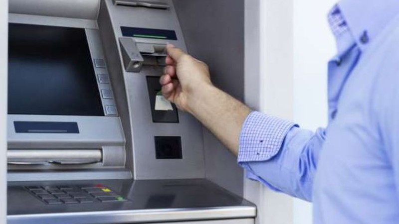 ماكينة ATM - صورة تعبيرية