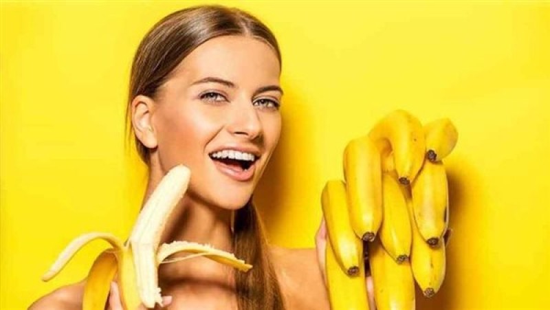 الموز أفضل من مشروبات الطاقة.. باحثون يوضحون الأسباب