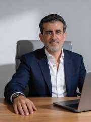 سامر شقير: بين تفوق وول ستريت وتراجع أوروبا.. أين يضع المستثمر أمواله الآن؟